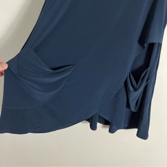 Sympli Navy Scoop Neck Sleeveless Tunic Top Front Pockets Slinky Travel Size 8 - Picture 6 of 11